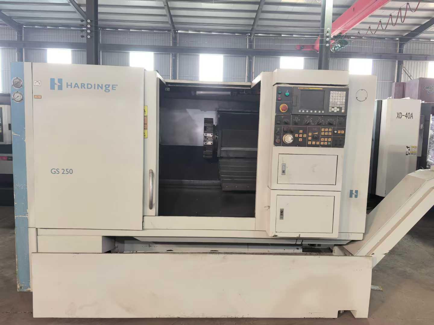 Токарный станок с чпу