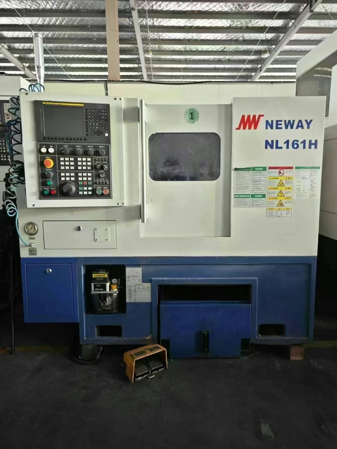 Токарный станок с чпу