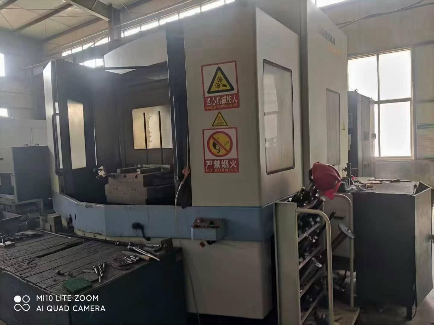 Двухпозиционный горизонтальный обрабатывающий центр