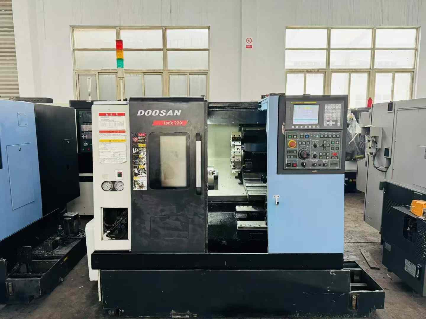 Токарный станок с чпу