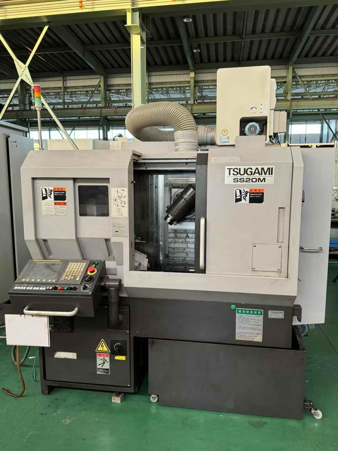 Поворотно-фрезерный обрабатывающий центр