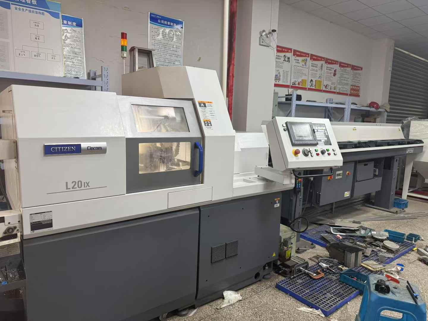 Токарный станок с чпу