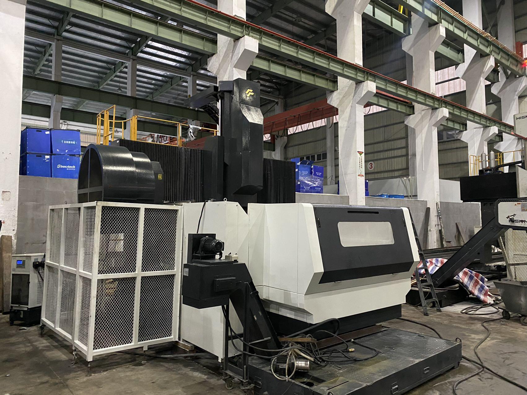 Обрабатывающий центр с чпу