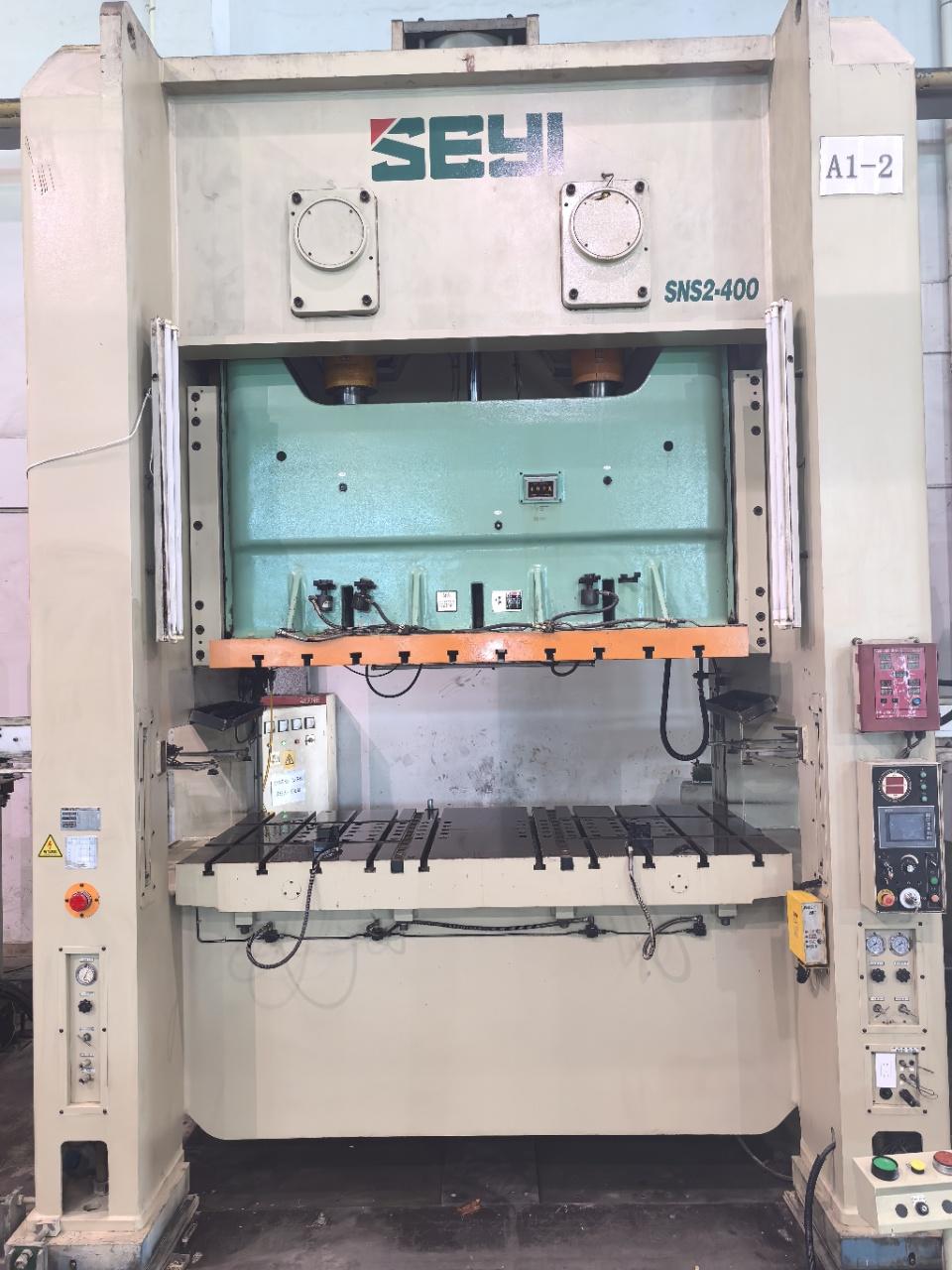 Гантри двойной удар кулаком