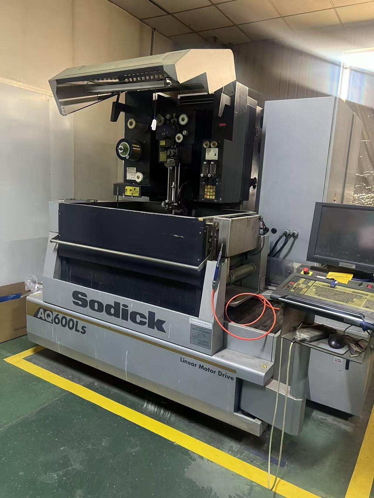 Клинорезание (WEDM)