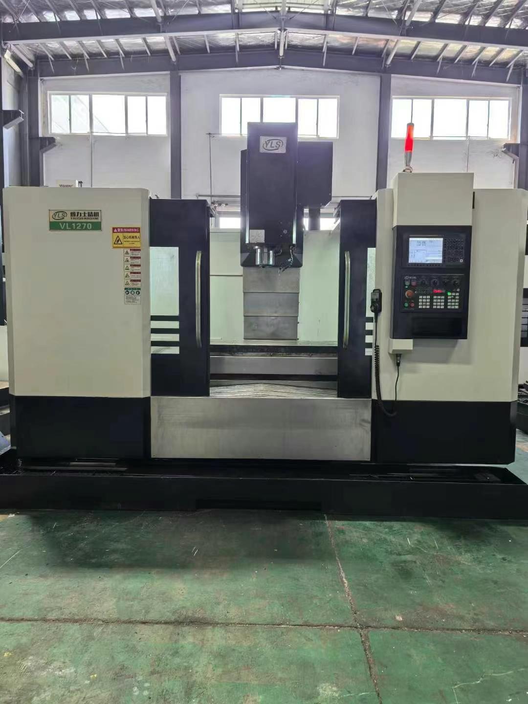 Фрезерная машина с чпу