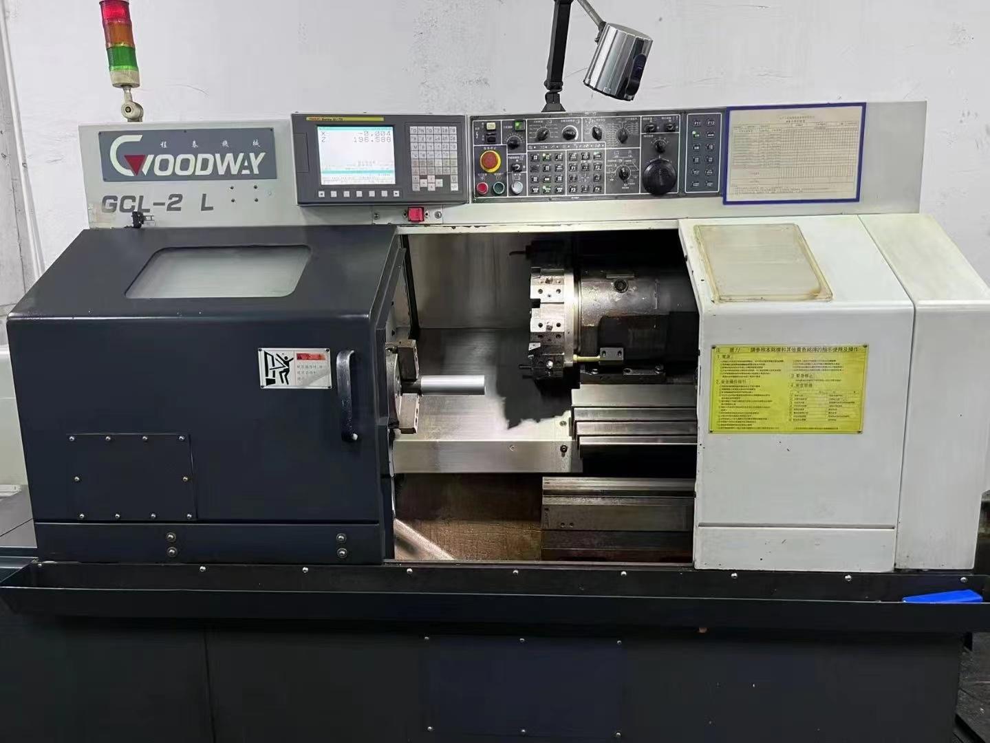 Токарный станок с чпу