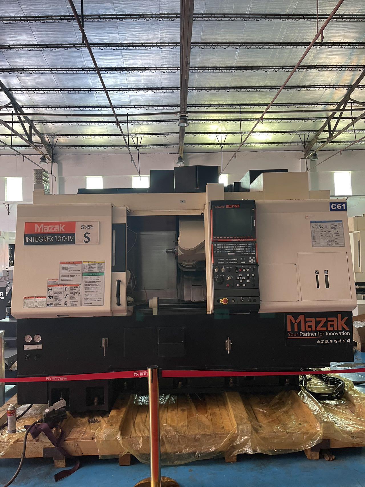 Поворотно-фрезерный обрабатывающий центр