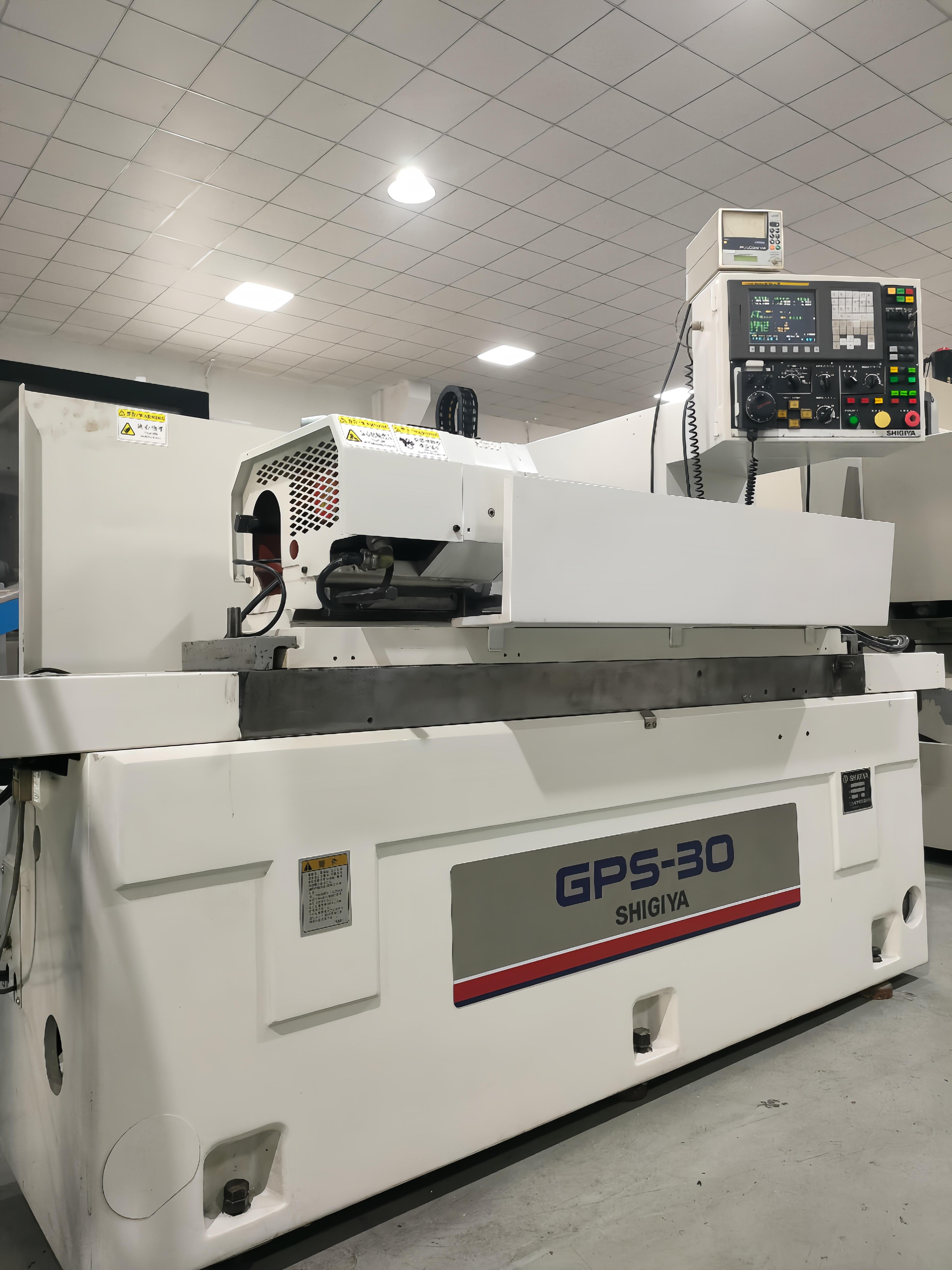 Цилиндрический шлифовальный станок