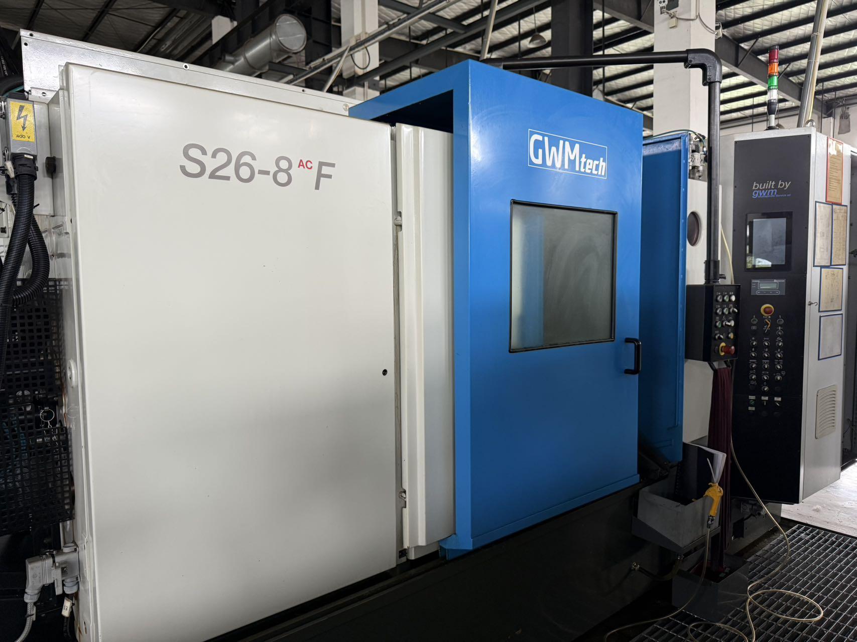 Токарный станок с чпу