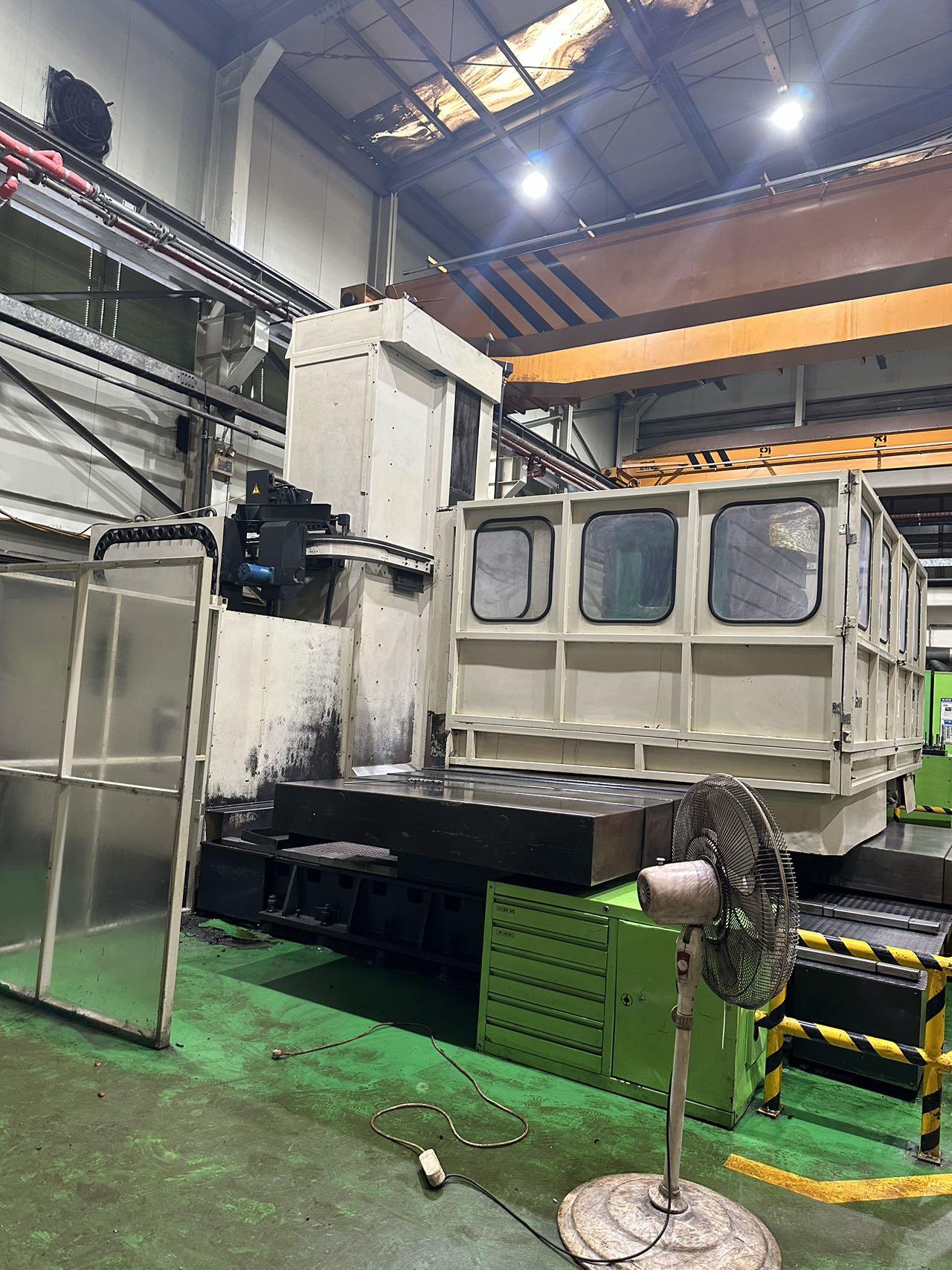 Гантри обрабатывающий центр