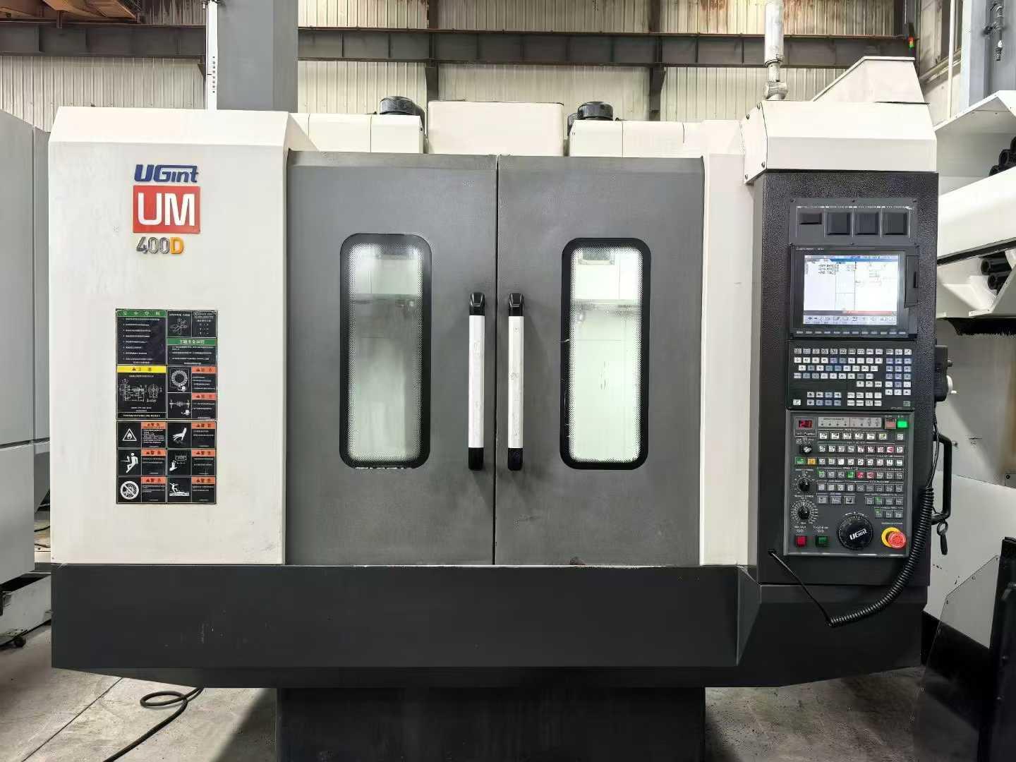 Двойной обрабатывающий центр шпинделя