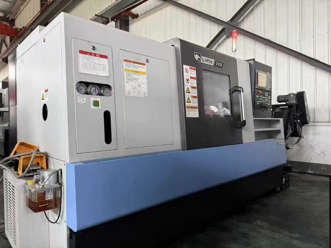 Токарный станок с чпу