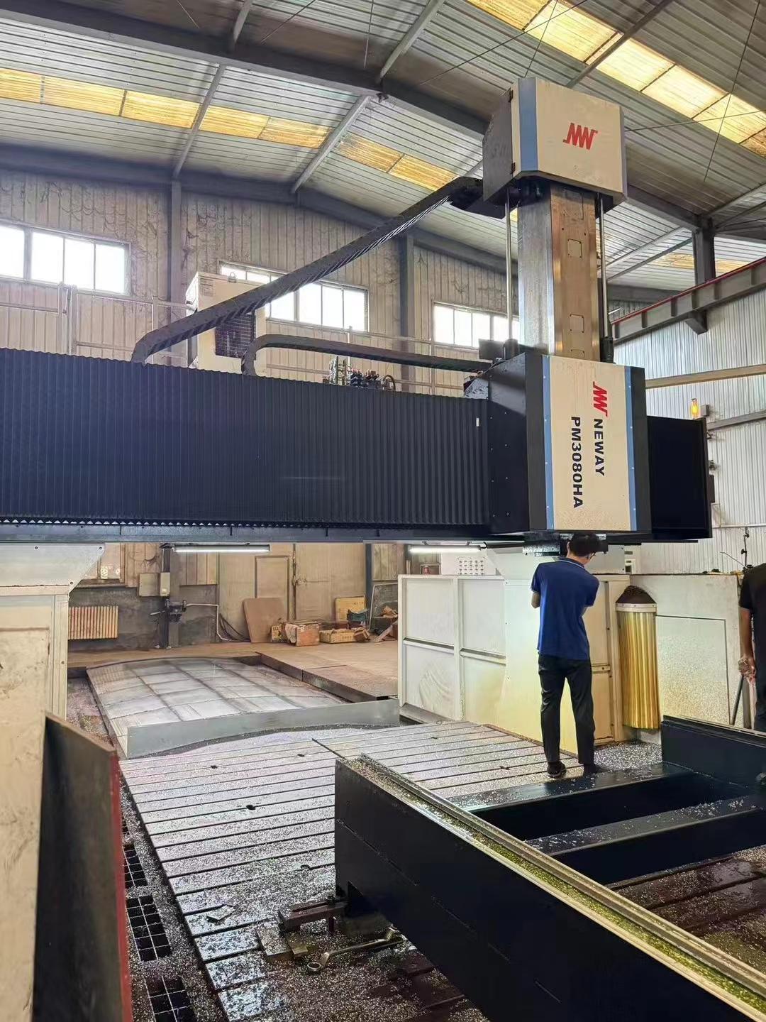 Обрабатывающий центр с чпу