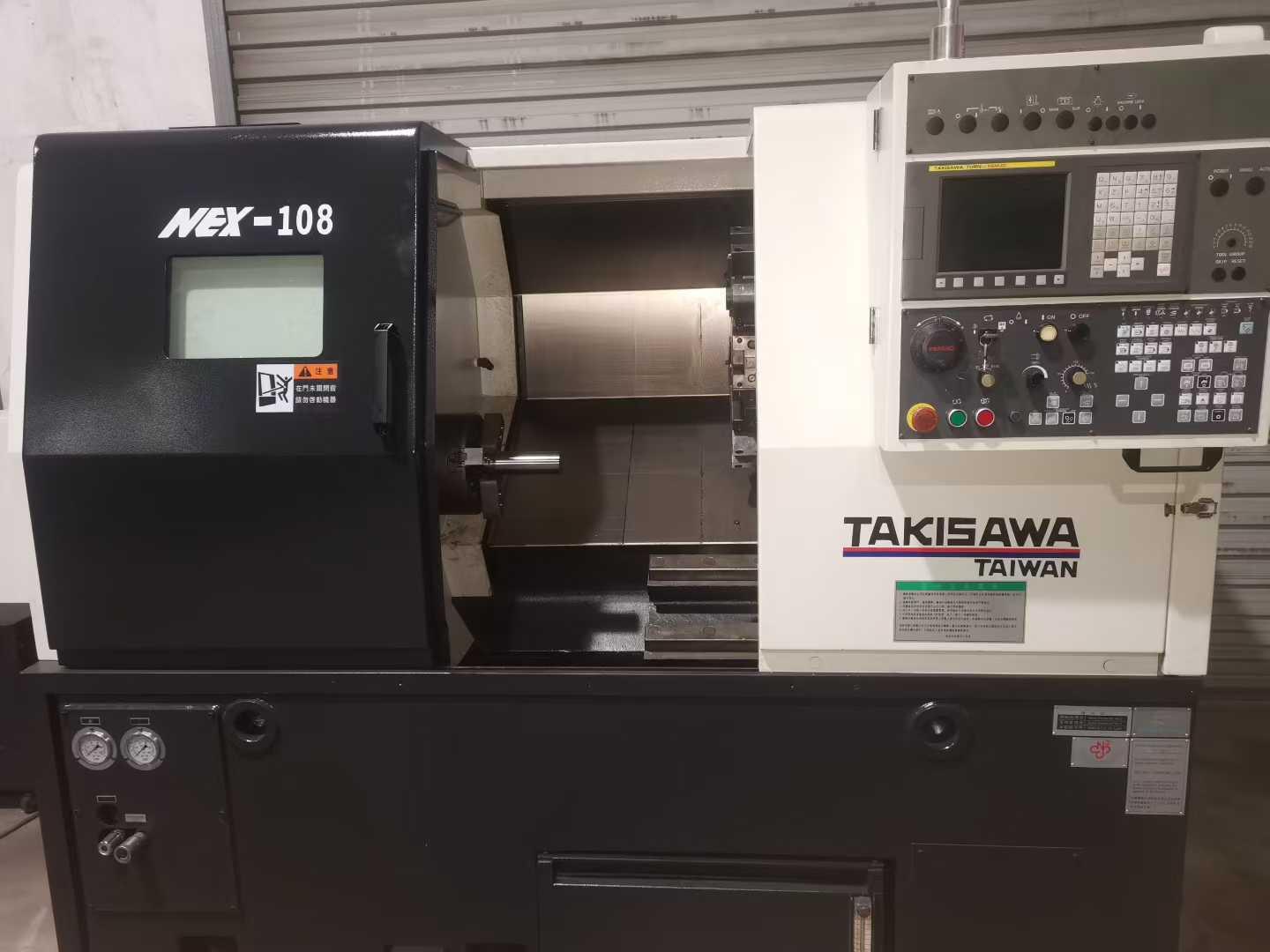 Токарный станок с чпу