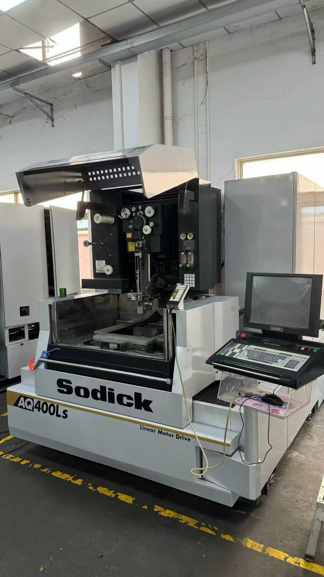 Клинорезание (WEDM)