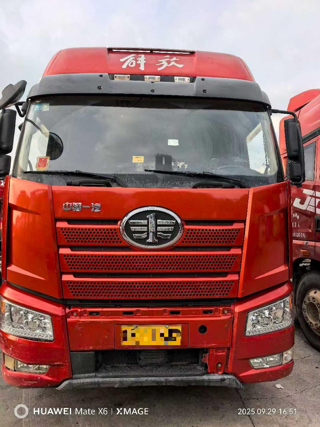 Обычный грузовой автомобиль