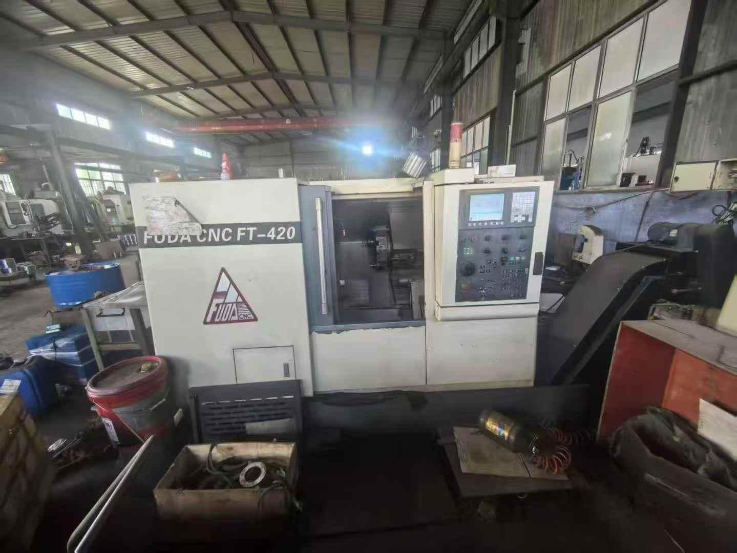 Станок для монтажа инструмента