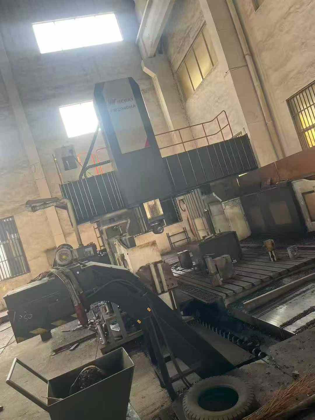 Гантри обрабатывающий центр