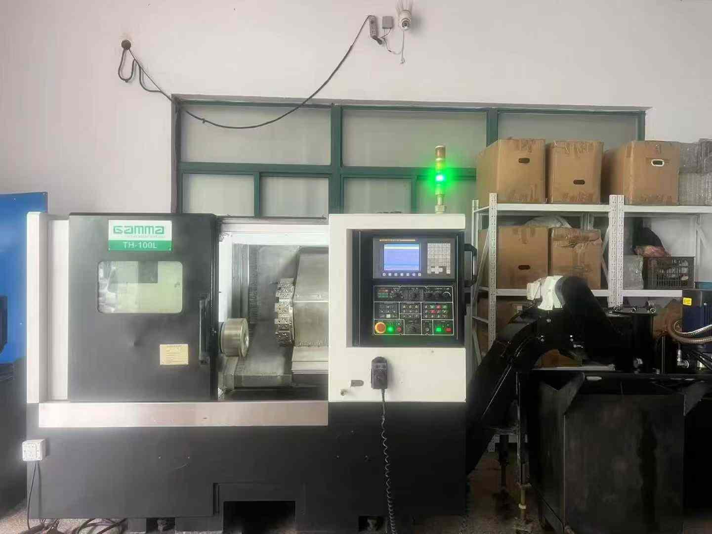 Токарный станок с чпу