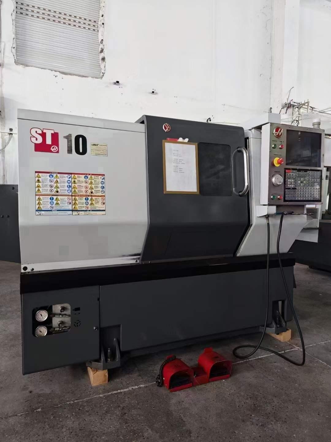 Токарный станок с чпу