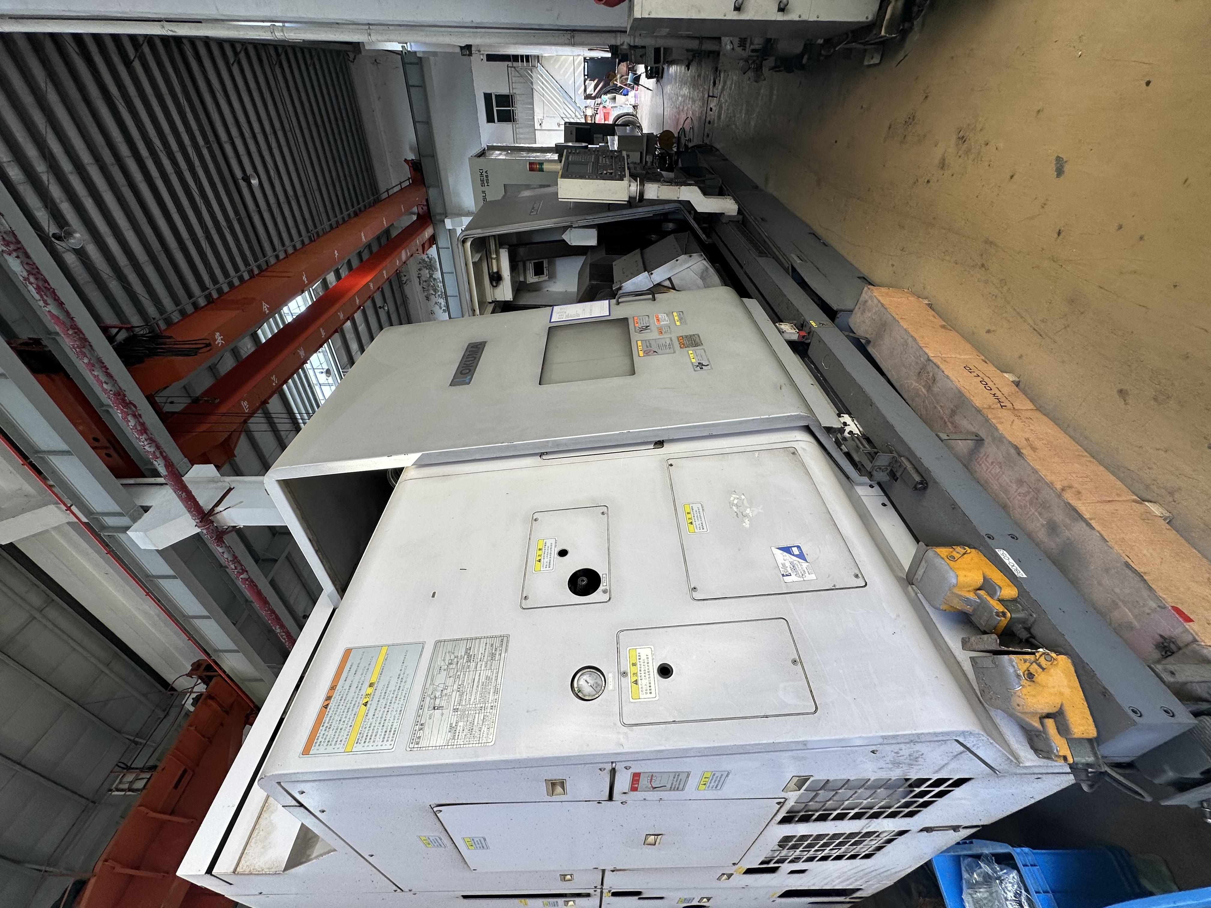 Поворотно-фрезерный обрабатывающий центр