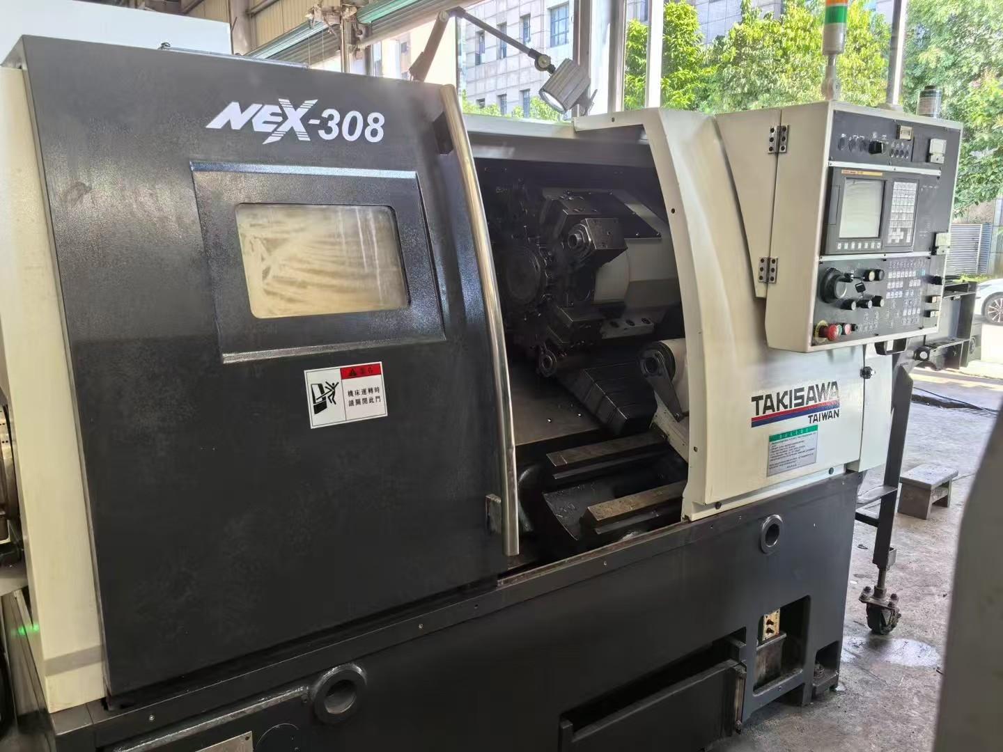 Поворотно-фрезерный обрабатывающий центр