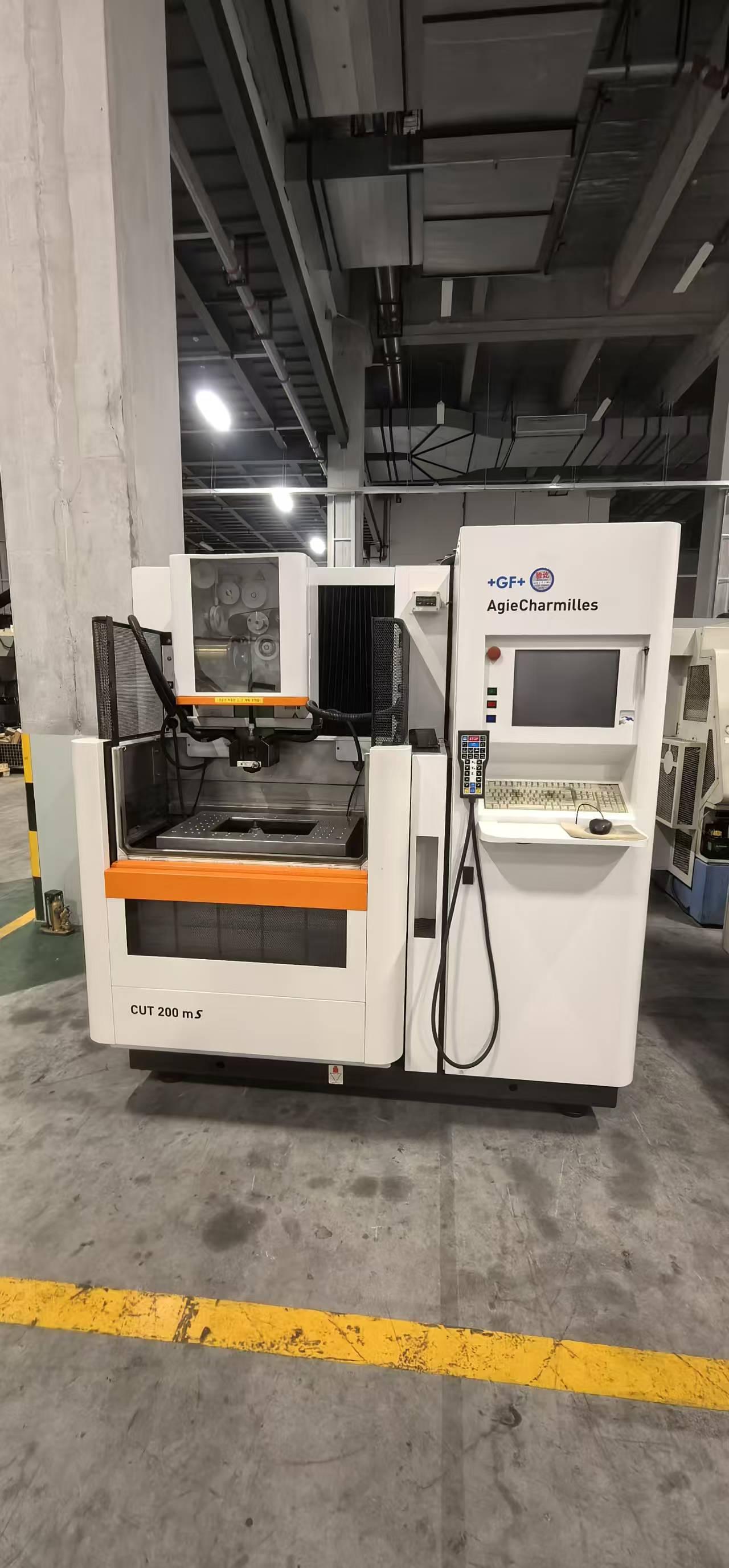 Клинорезание (WEDM)