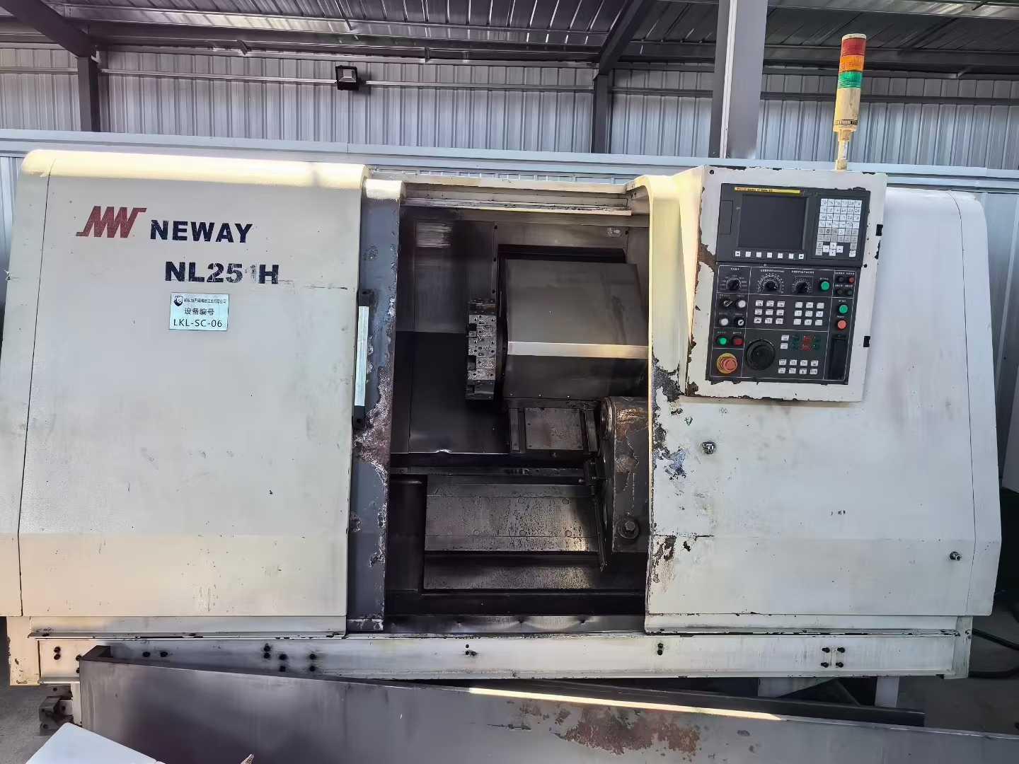 Токарный станок с чпу