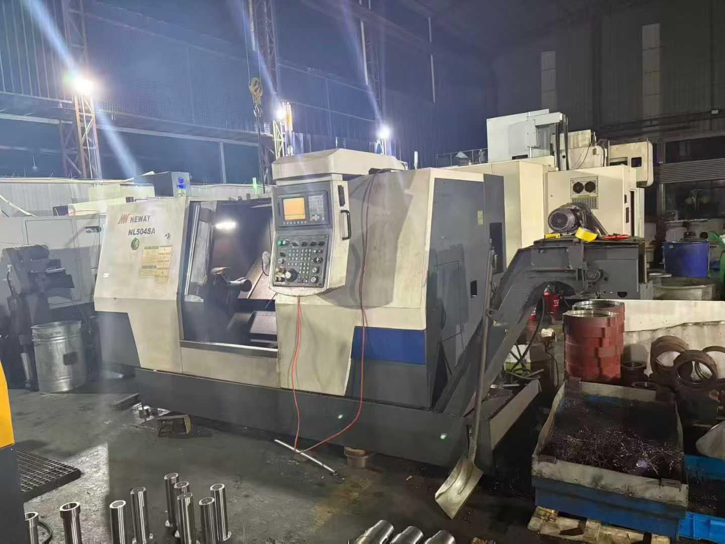 Поворотно-фрезерный обрабатывающий центр