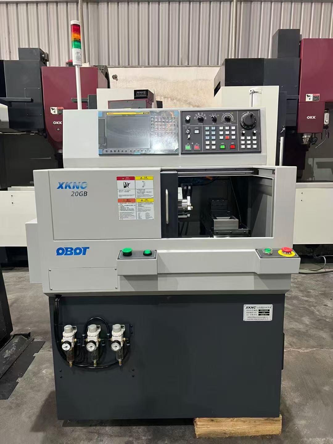 Токарный станок с чпу