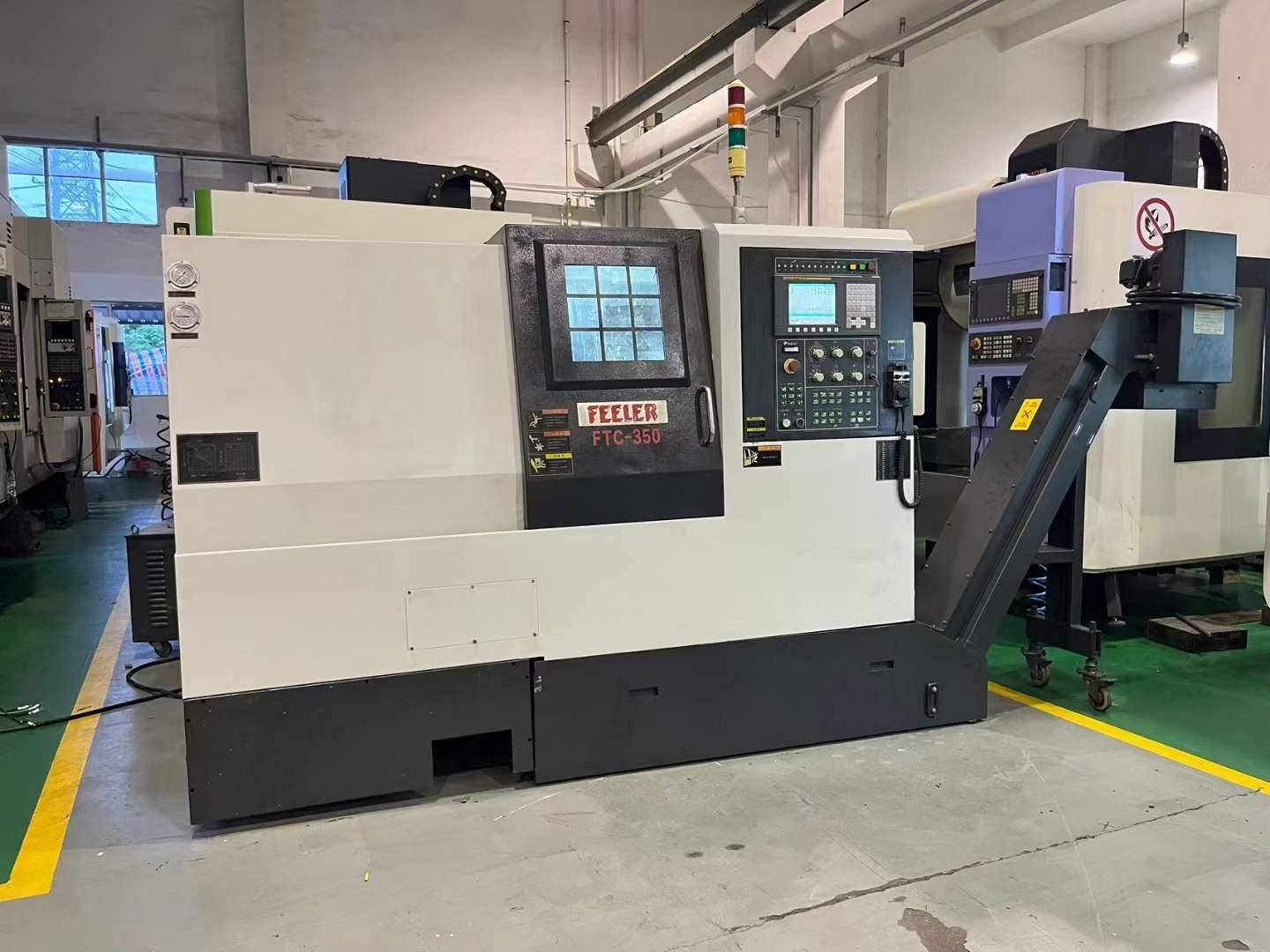 Токарный станок с чпу