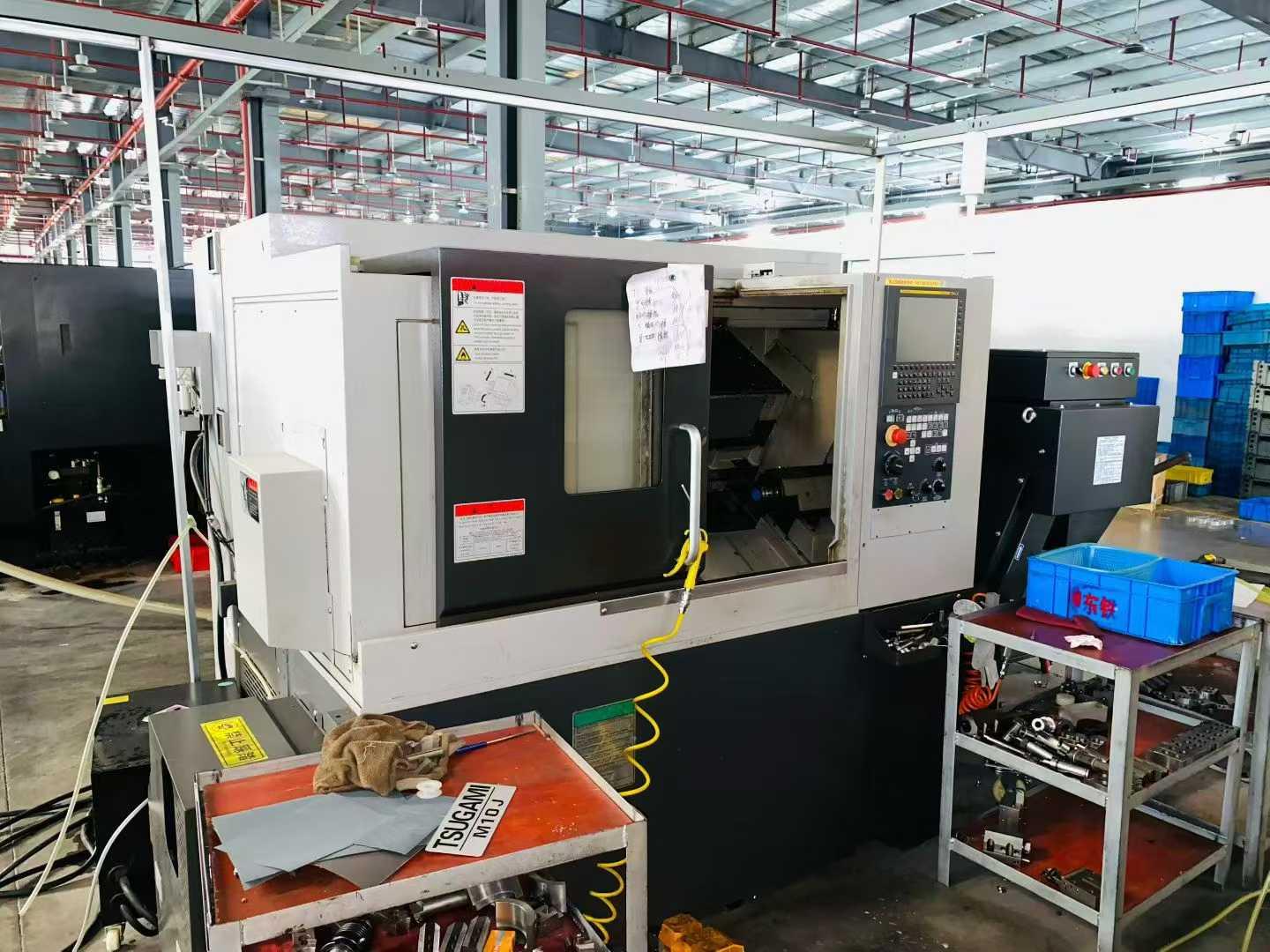 Токарный станок с чпу