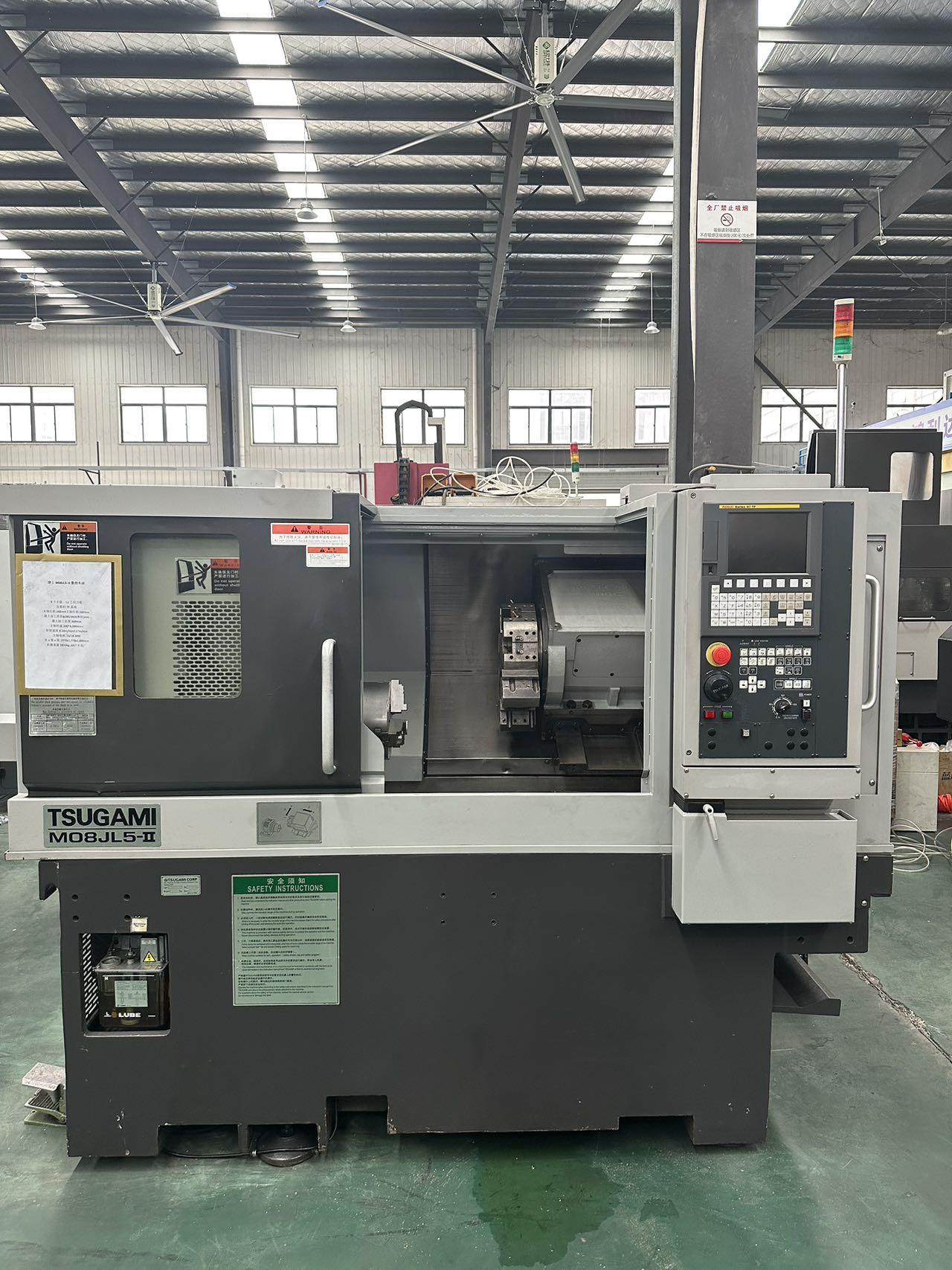 Токарный станок с чпу