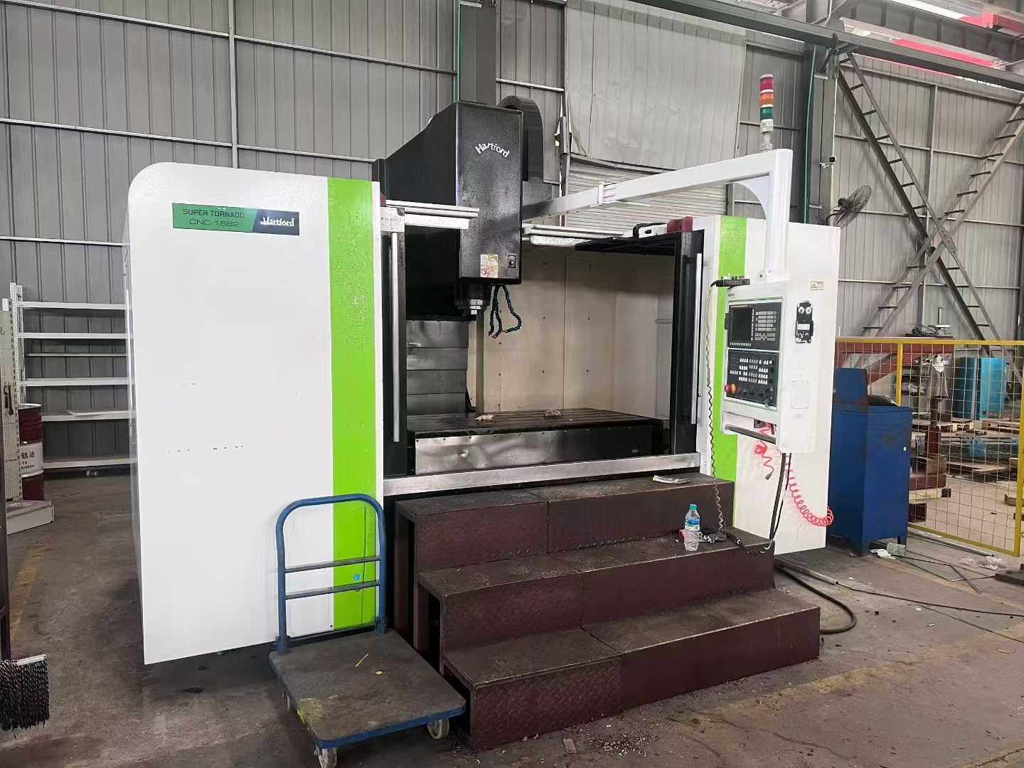 Вертикальный обрабатывающий центр