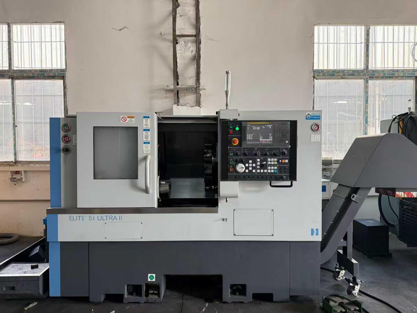 Токарный станок с чпу