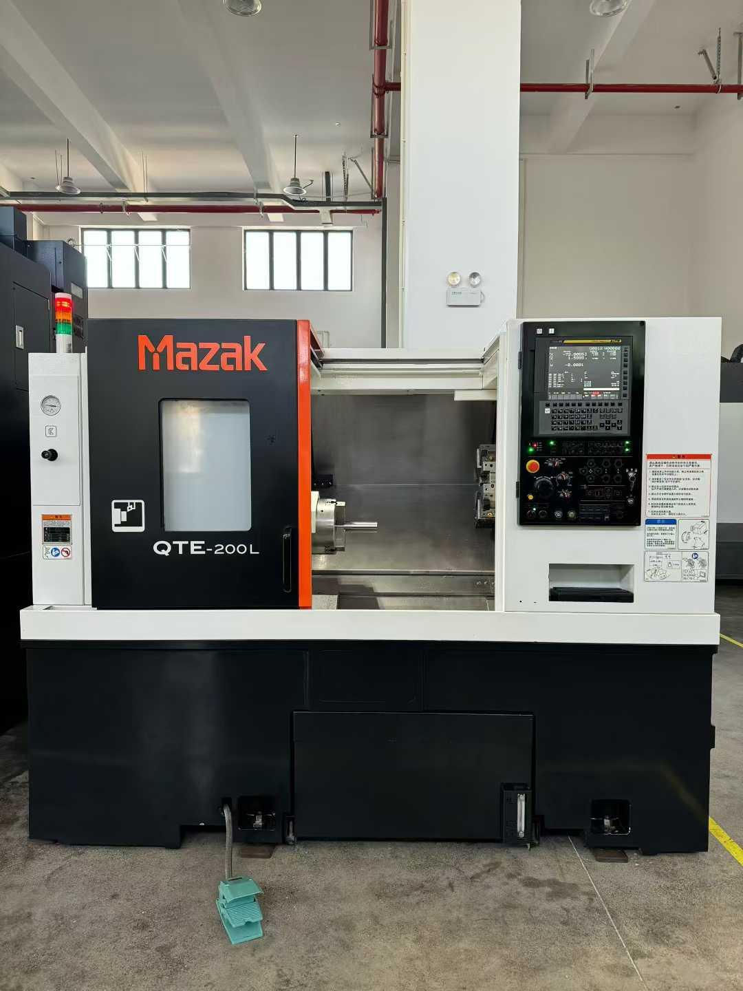 Токарный станок с чпу