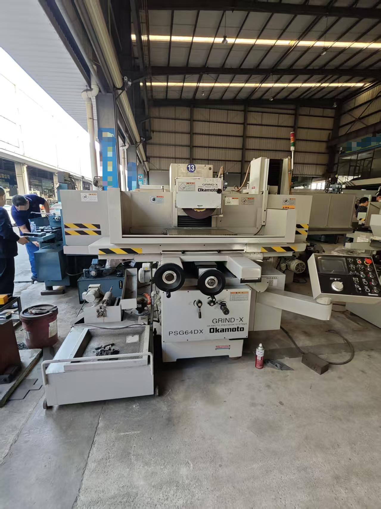 Шлифовальный станок для обработки поверхностей