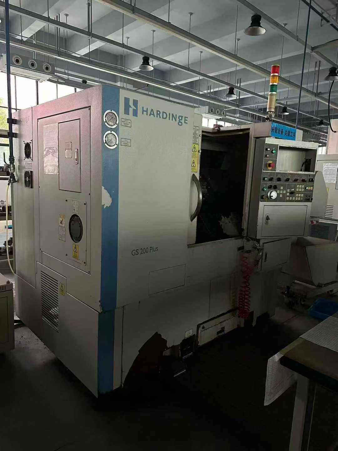 Токарный станок с чпу