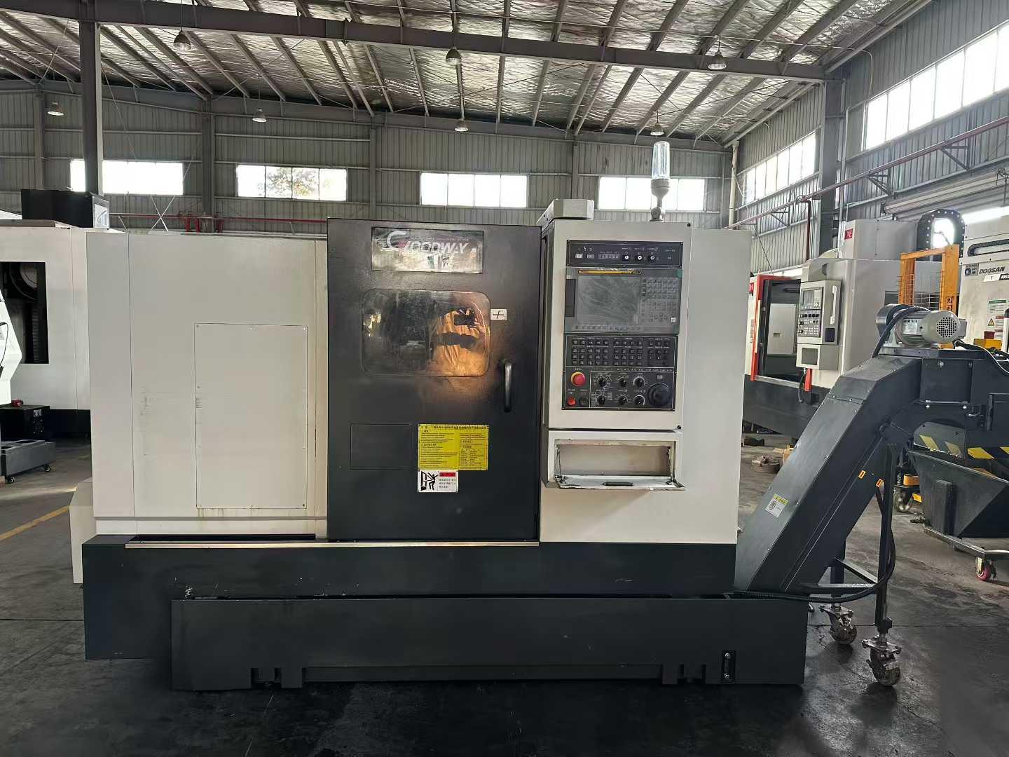 Токарный станок с чпу