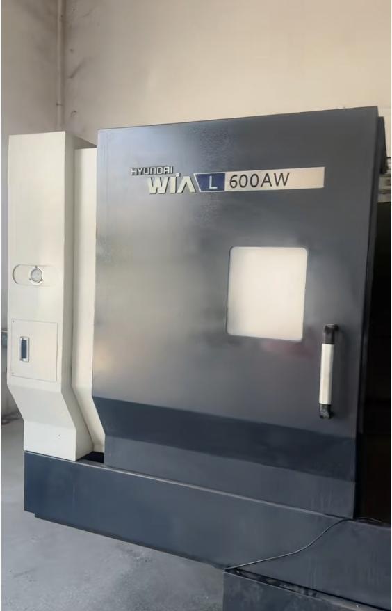 Токарный станок с чпу