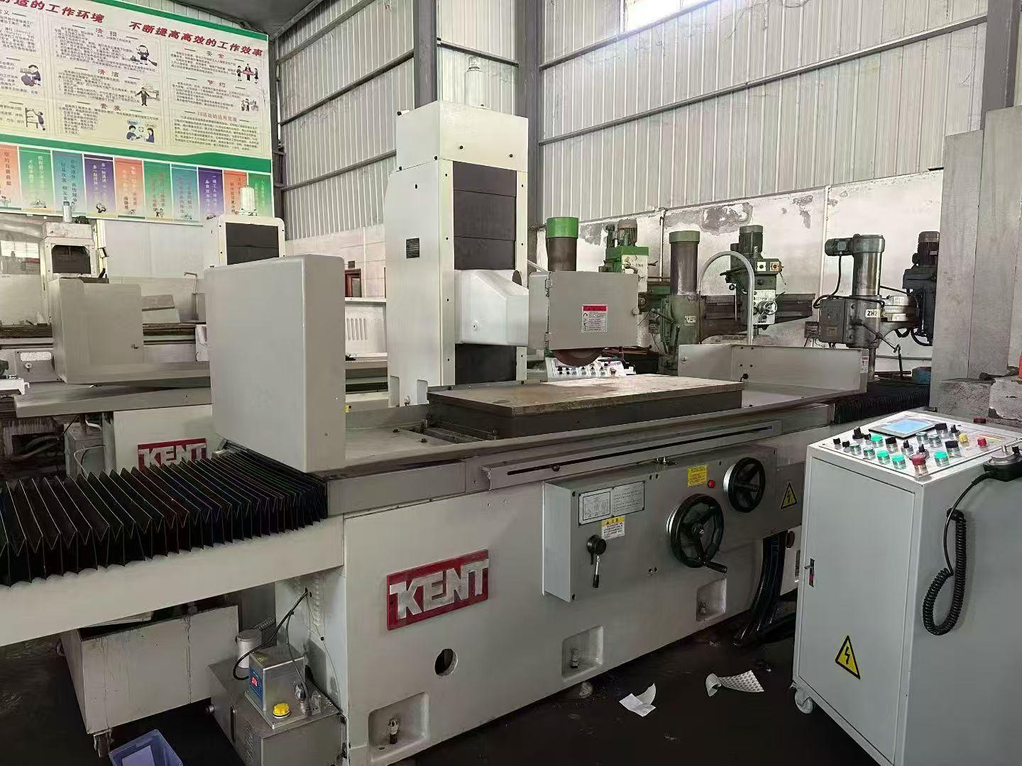 Шлифовальный станок для обработки поверхностей