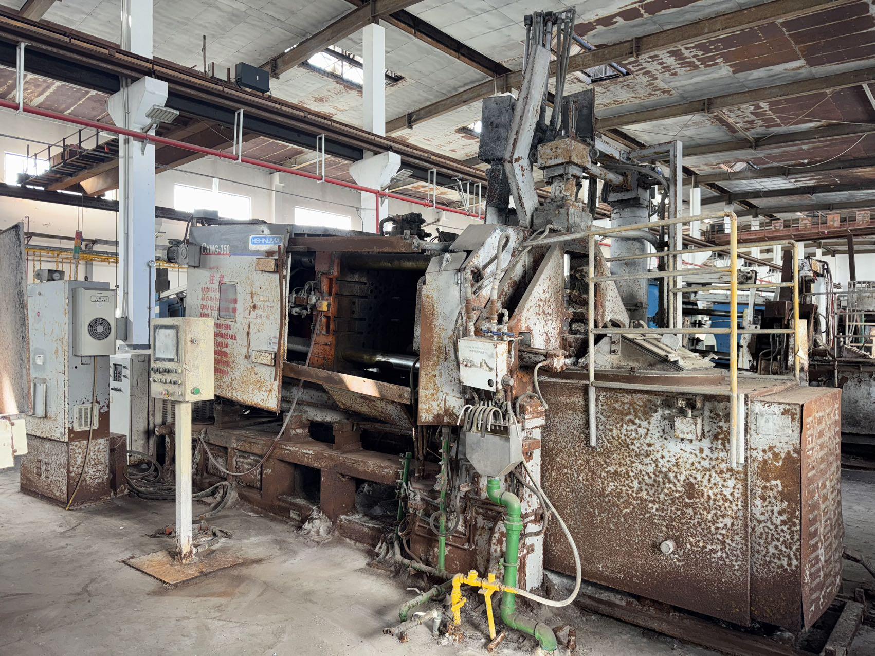 Машина для литья под давлением