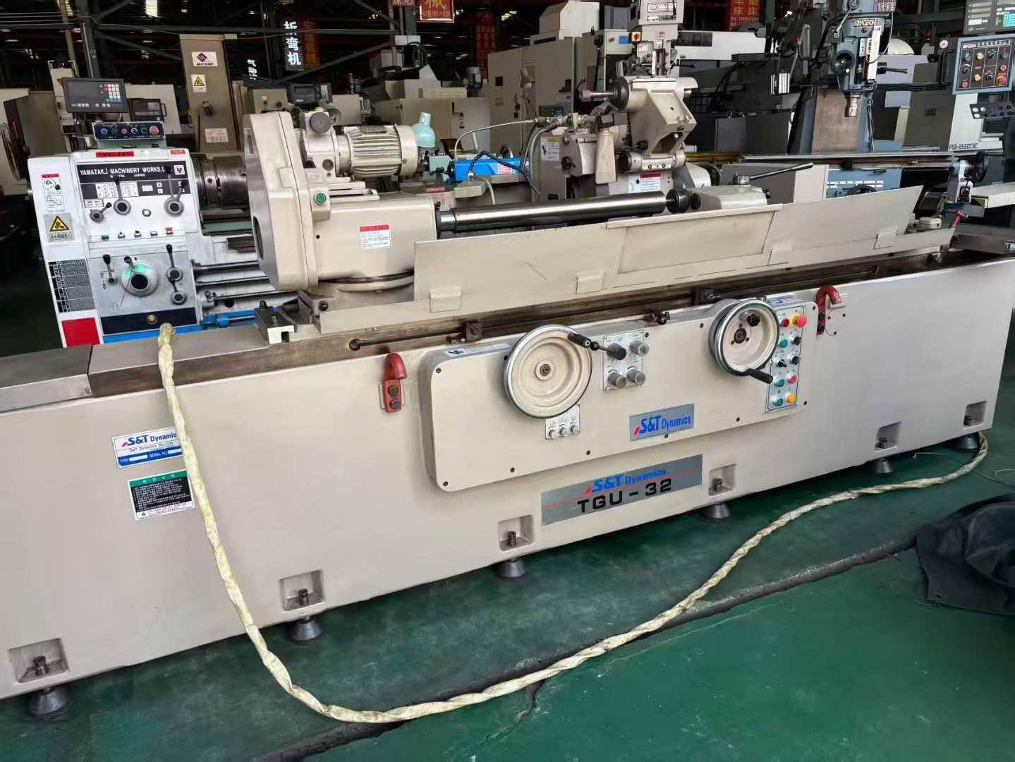 Цилиндрический шлифовальный станок