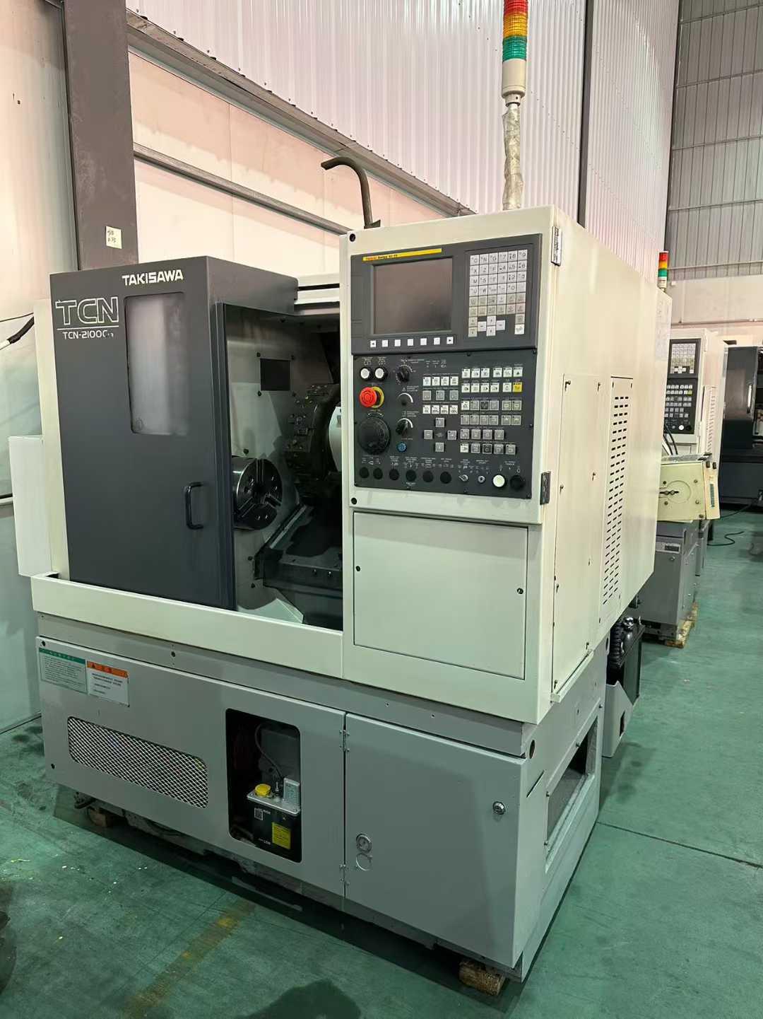 Токарный станок с чпу