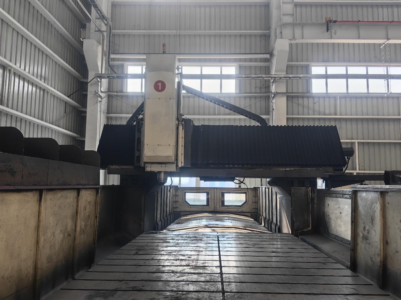 Гантри обрабатывающий центр