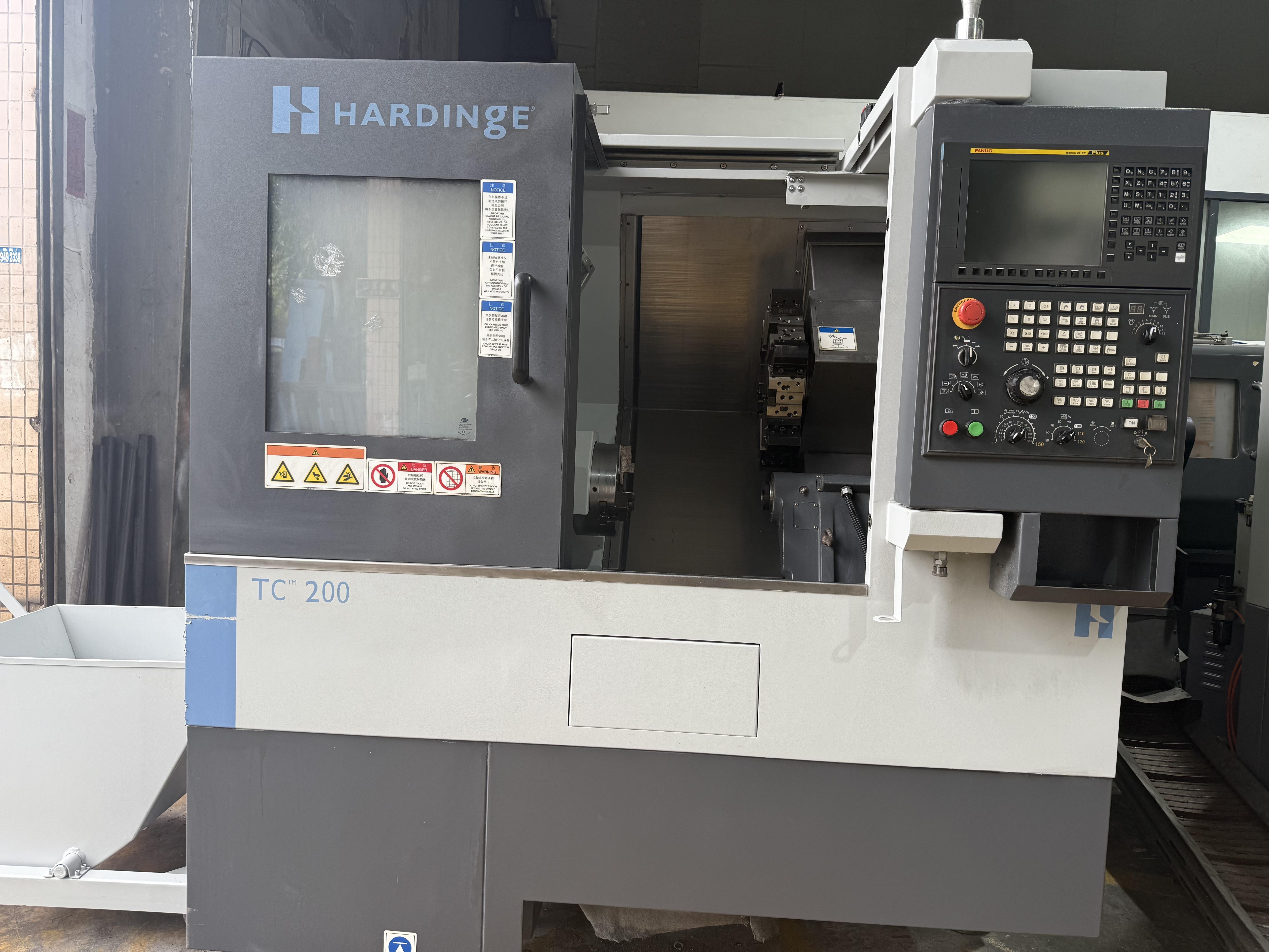 Токарный станок с чпу