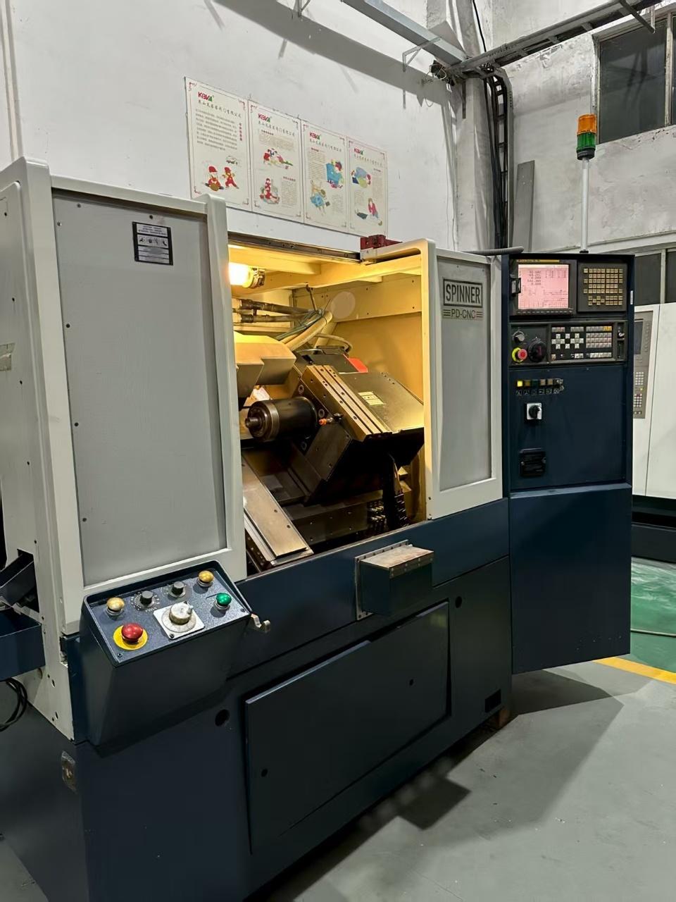 Токарный станок с чпу