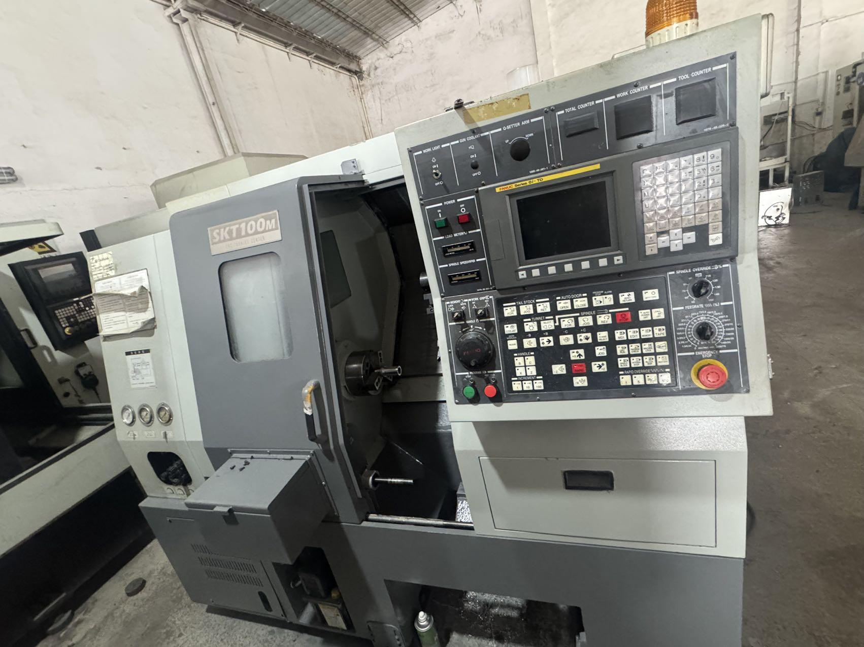 Токарный станок с чпу