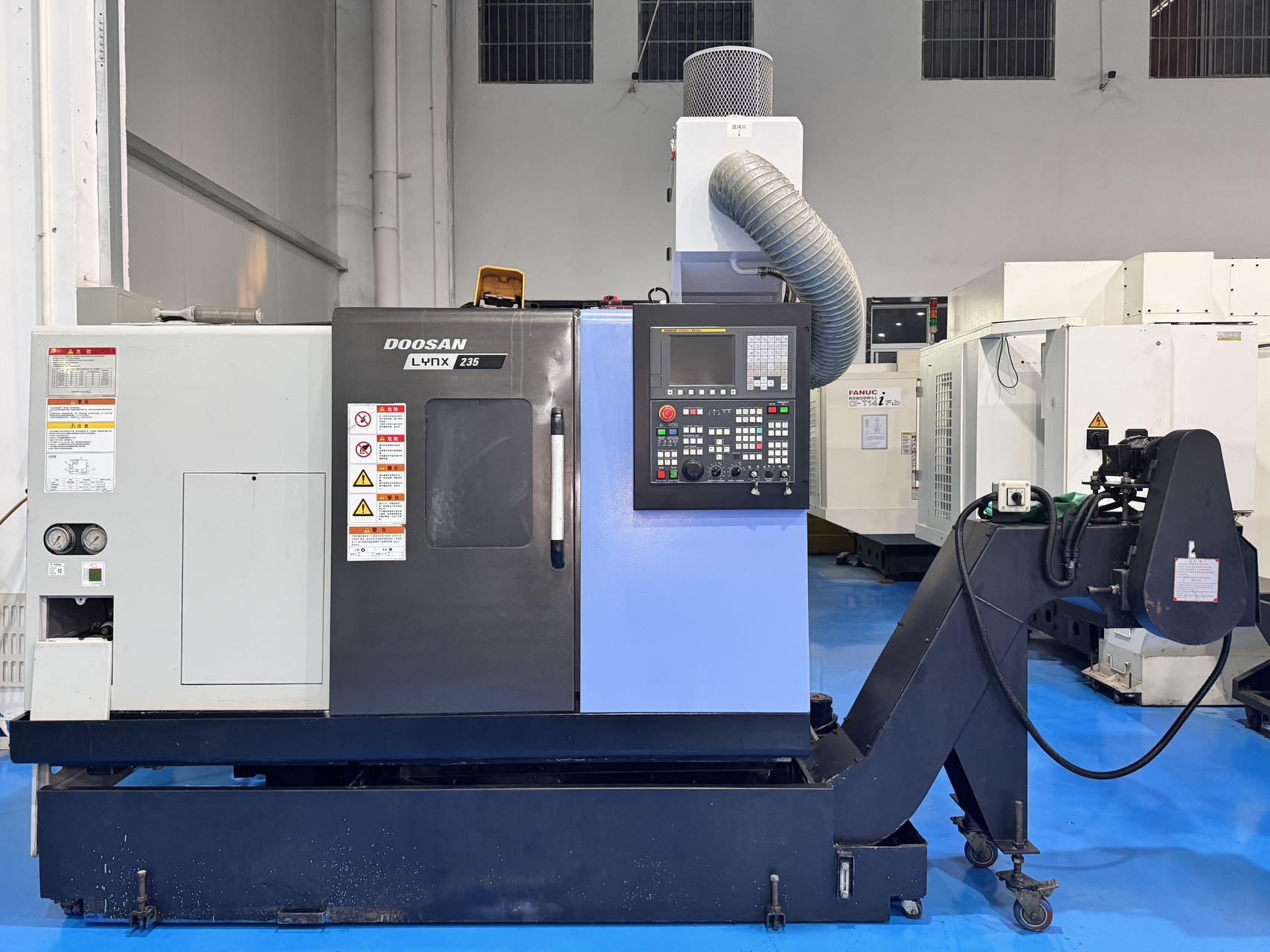 Токарный станок с чпу